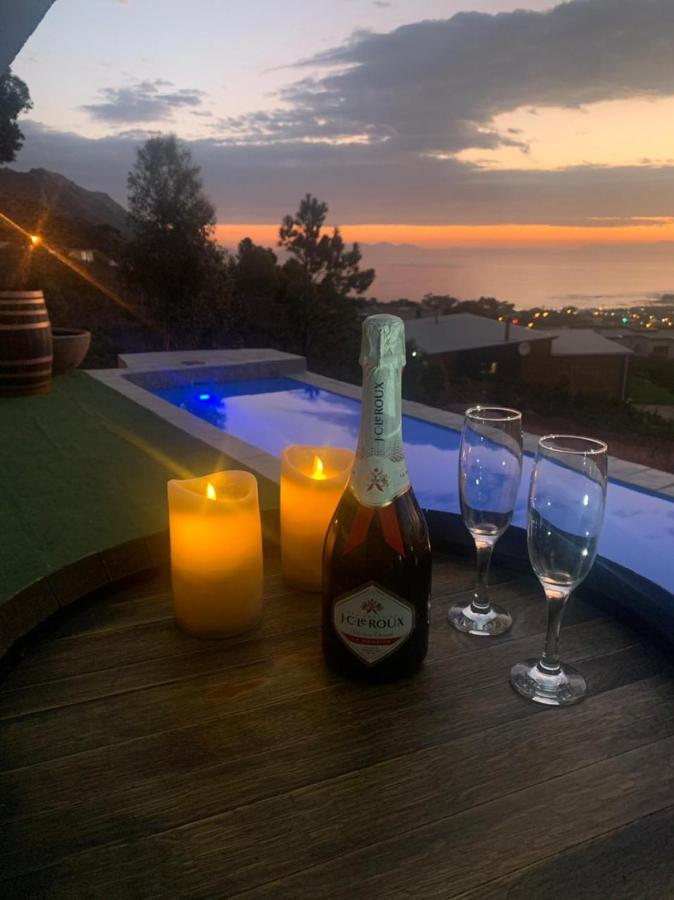 On The Gbay Villa Gordonʼs Bay Eksteriør bilde